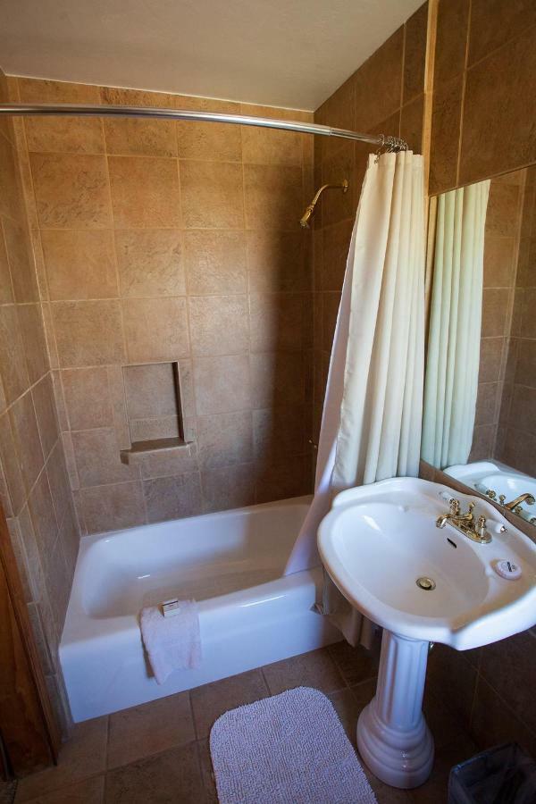 Castle Valley Inn Moab Εξωτερικό φωτογραφία