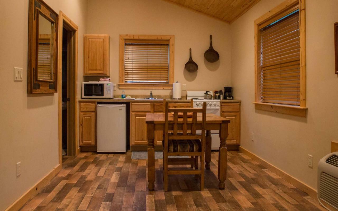 Castle Valley Inn Moab Εξωτερικό φωτογραφία
